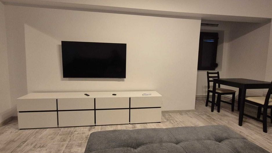 Apartament 2 camere, centrală proprie, modern, vedere spectaculoasă - Poză 3