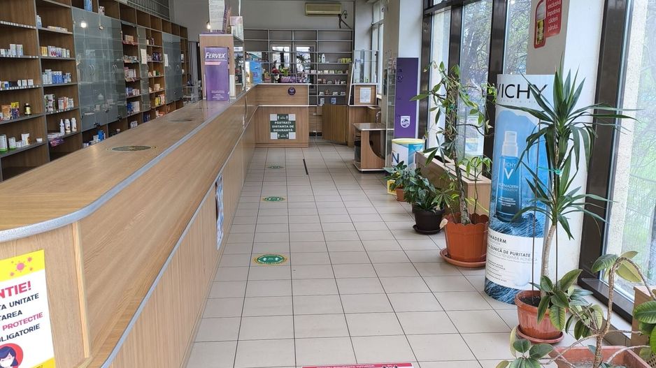 Spațiu Comercial  - VAD EXCELENT la Bulevard. - Poză 2