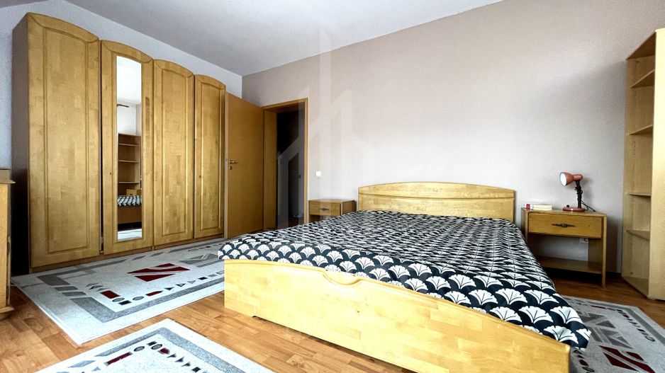 Închiriez apartament 3 camere la vilă – Strand - Poză 6