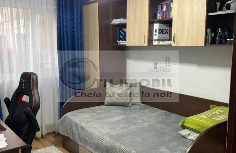 Apartament cu 3 camere Dacia - Poză 5