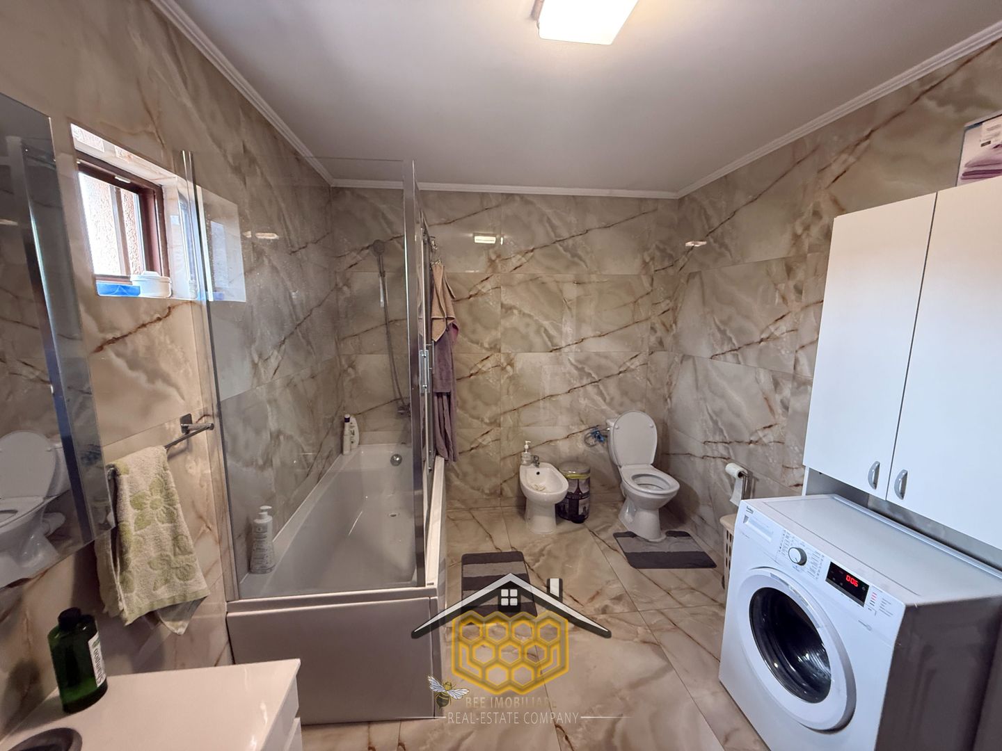Casa Spatioasa in Cartierul Lapus – Confort, Liniste si Spatiu Generos - Poză 18