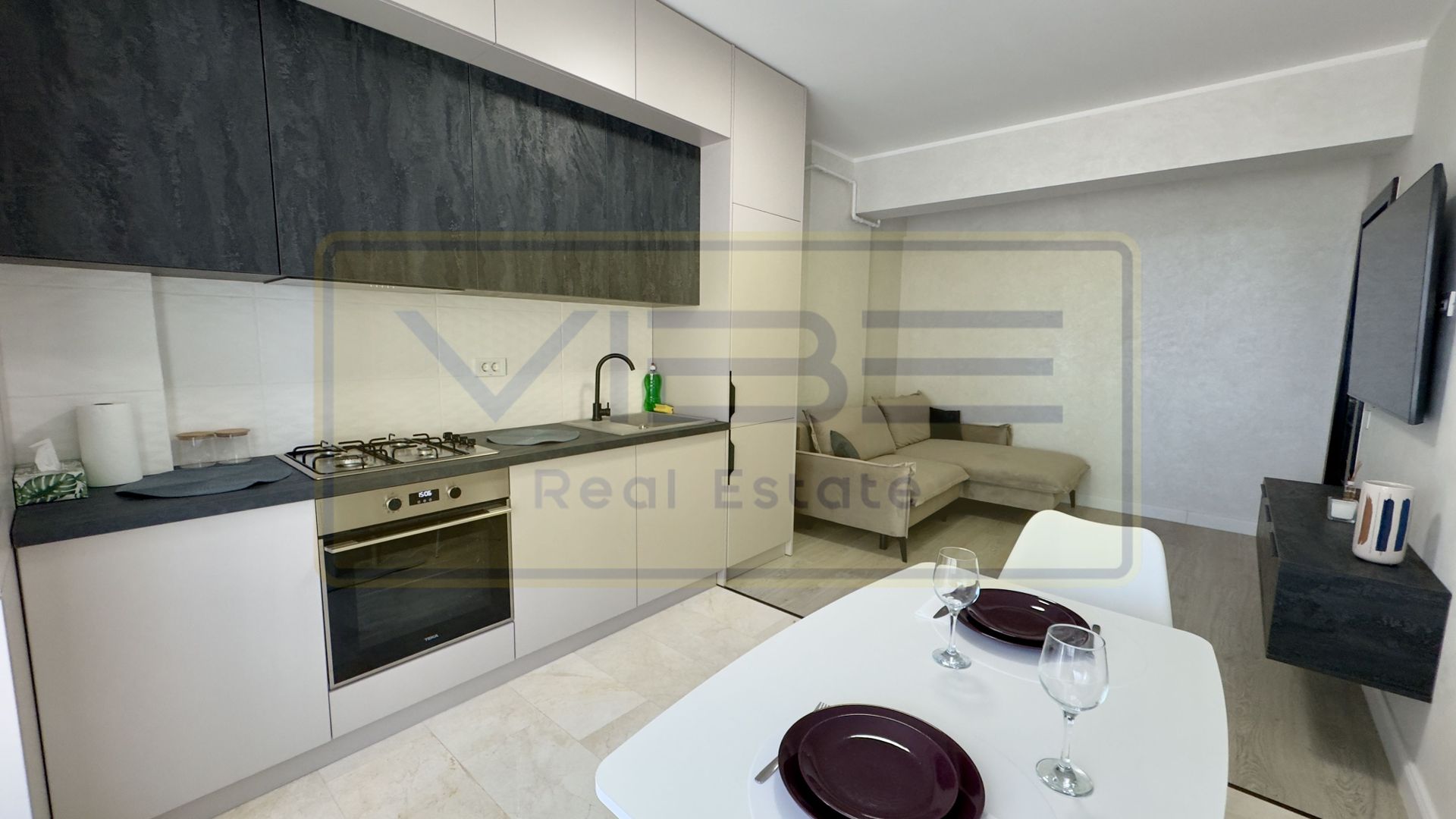 2 camere mobilat-utilat Premium, Royal Town, Copou. - Poză 4