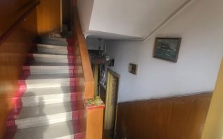 Vanzare Casa vintage 4 camere, curte proprie, centrala, garaj , Vatra Luminoasa - Poză 3