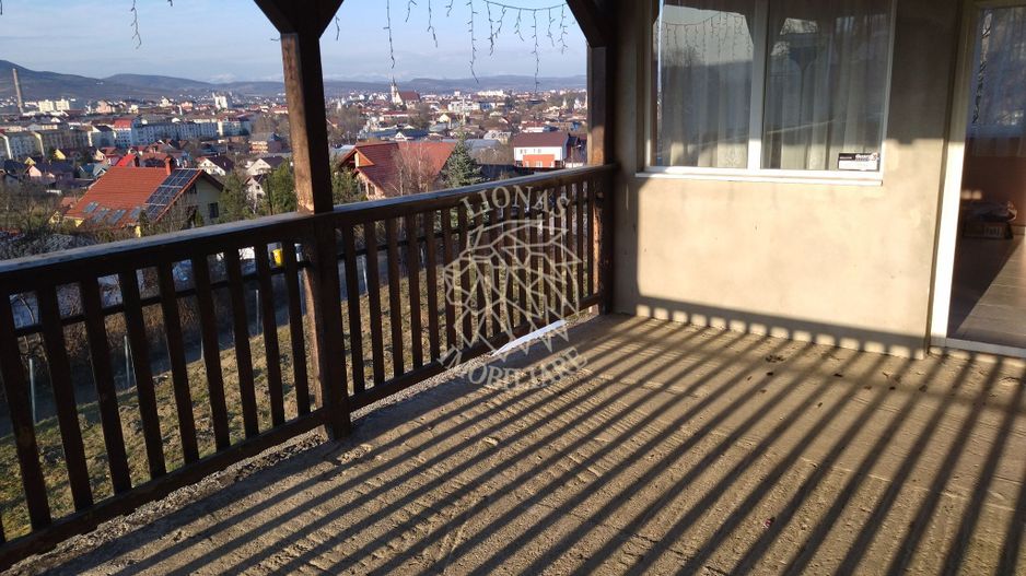 Oportunitate investitie! Casa 420 mp+balcoane-terasa 28 mp-Zavoaie - Poză 5