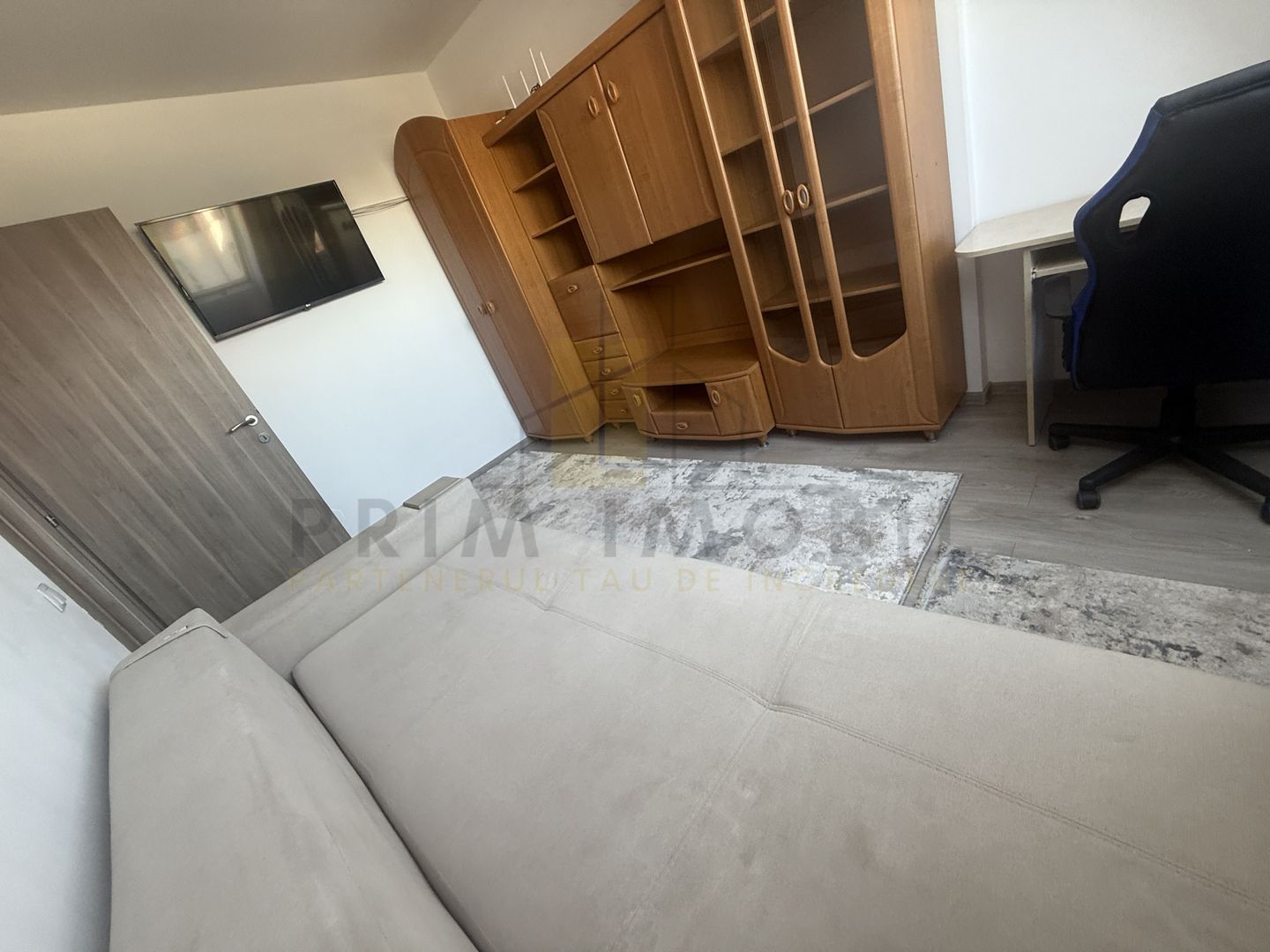 Apartament 2 Camere Decomandat 5 min de Palas Mall - Poză 5