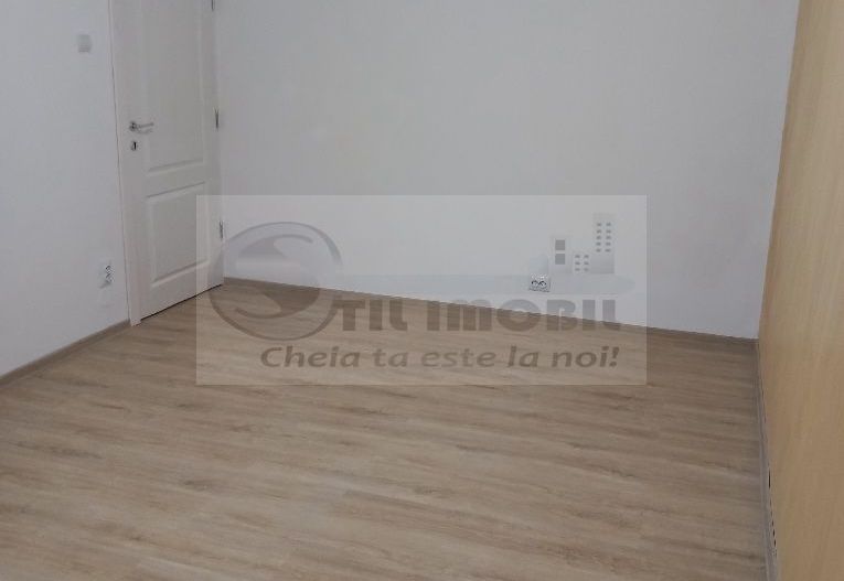 Apartament cu 2 camere decomandat, 44 mp, Dacia - 81.000 euro ! - Poză 3
