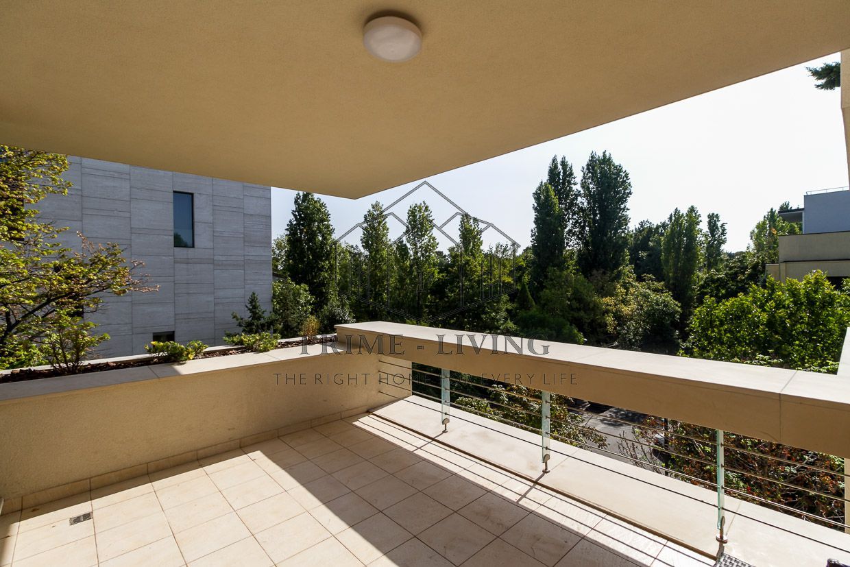 APARTAMENT CU 4 CAMERE DE LUX LA INCHIRIERE IN PRIMAVERII - Poză 17