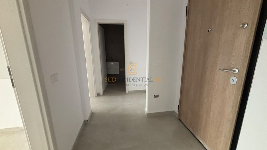 Apartament 2 camere decomandat, nemobilat, metrou Berceni - Poză 2