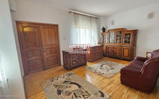 Proprietate de Vânzare – Ideala pentru afacere în domeniul medical/educational! - Poză 14