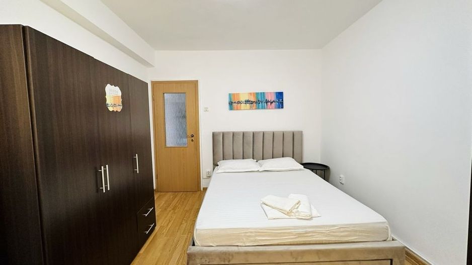 Ultracentral | 2 Camere | Decomandat | View Superb - Poză 6