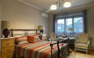 Apartament la casa | 3 Camere | Central | Oradea - Poză 11