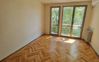 🔑 Vanzare apartament 3 camere – Zona Titan / Piața Miniș - Poză 2