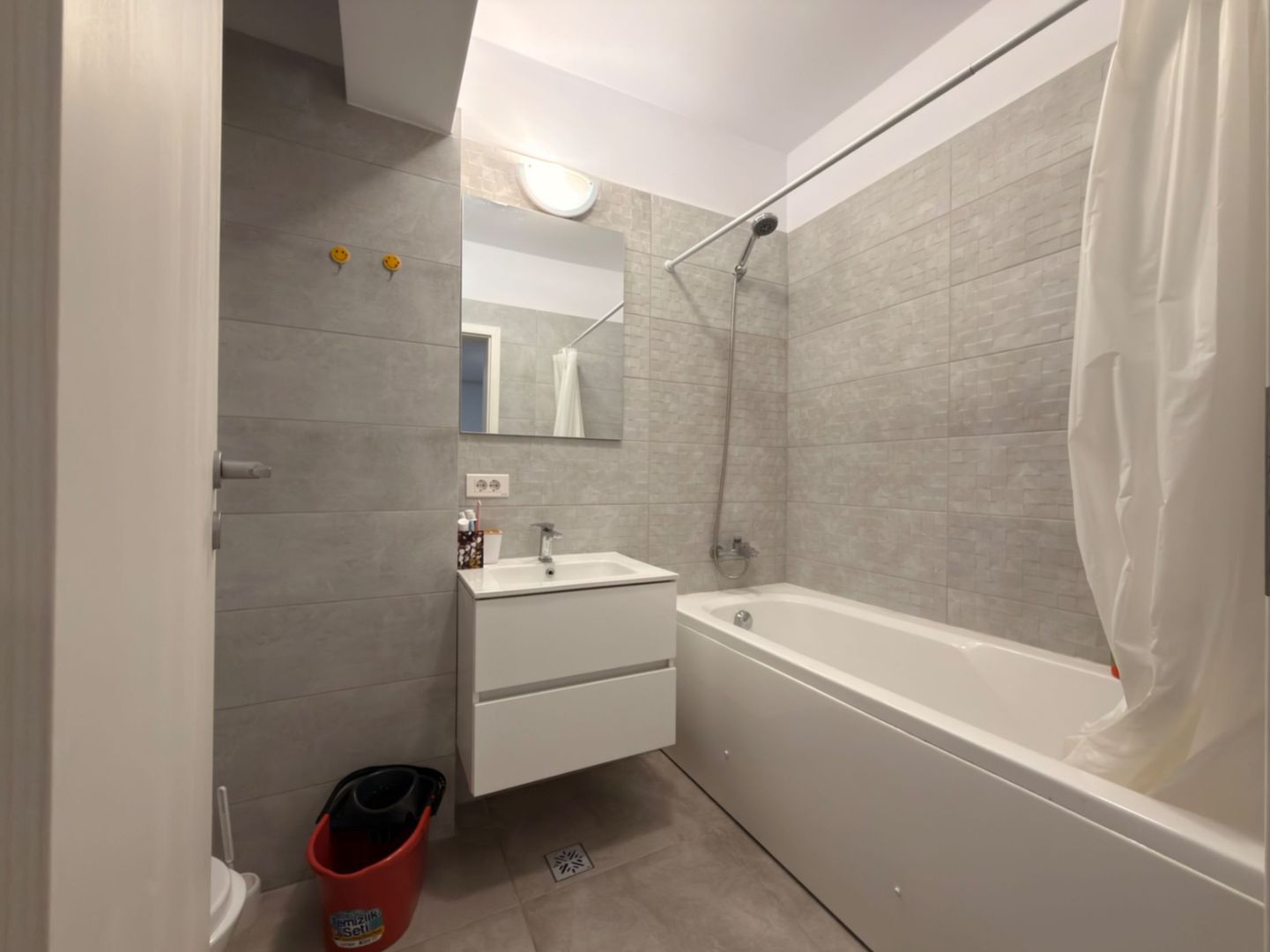Apartament 2 camere tip studio | Aproape de metrou Berceni / Leonida - Poză 4