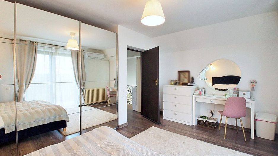 Vanzare vila de lux, Bradu - Poză 9