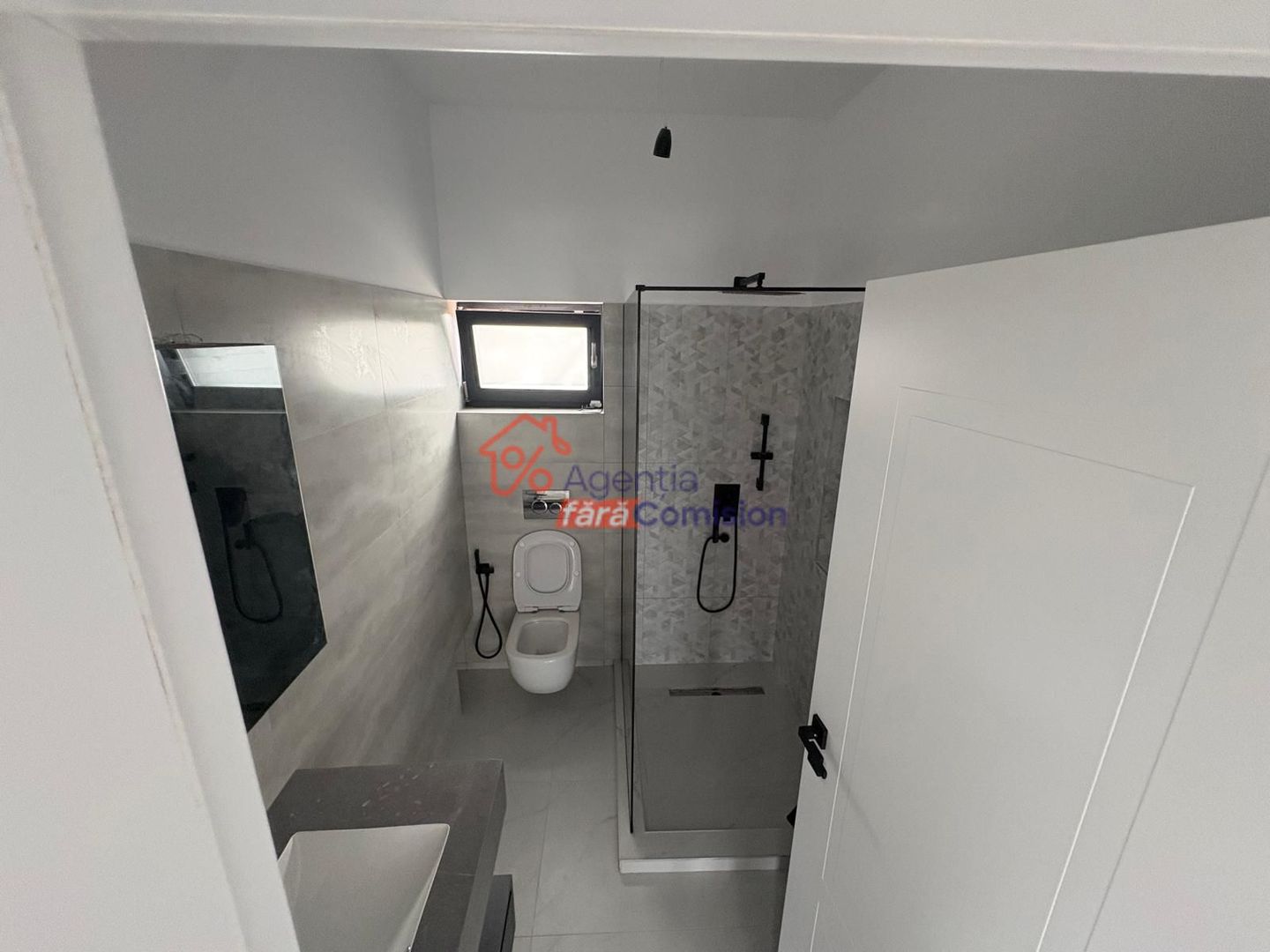 Casa la sol, 80mp, MIroslava-Voinesti, 145000euro - Poză 5