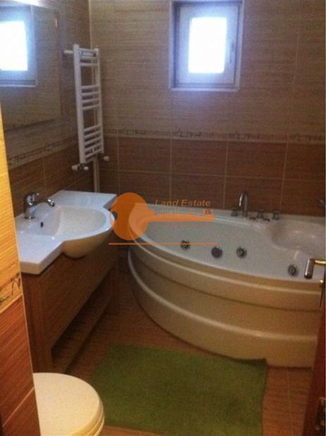 Apartament cu 3 camere in zona Gorjului( centrala proprie) - Poză 10