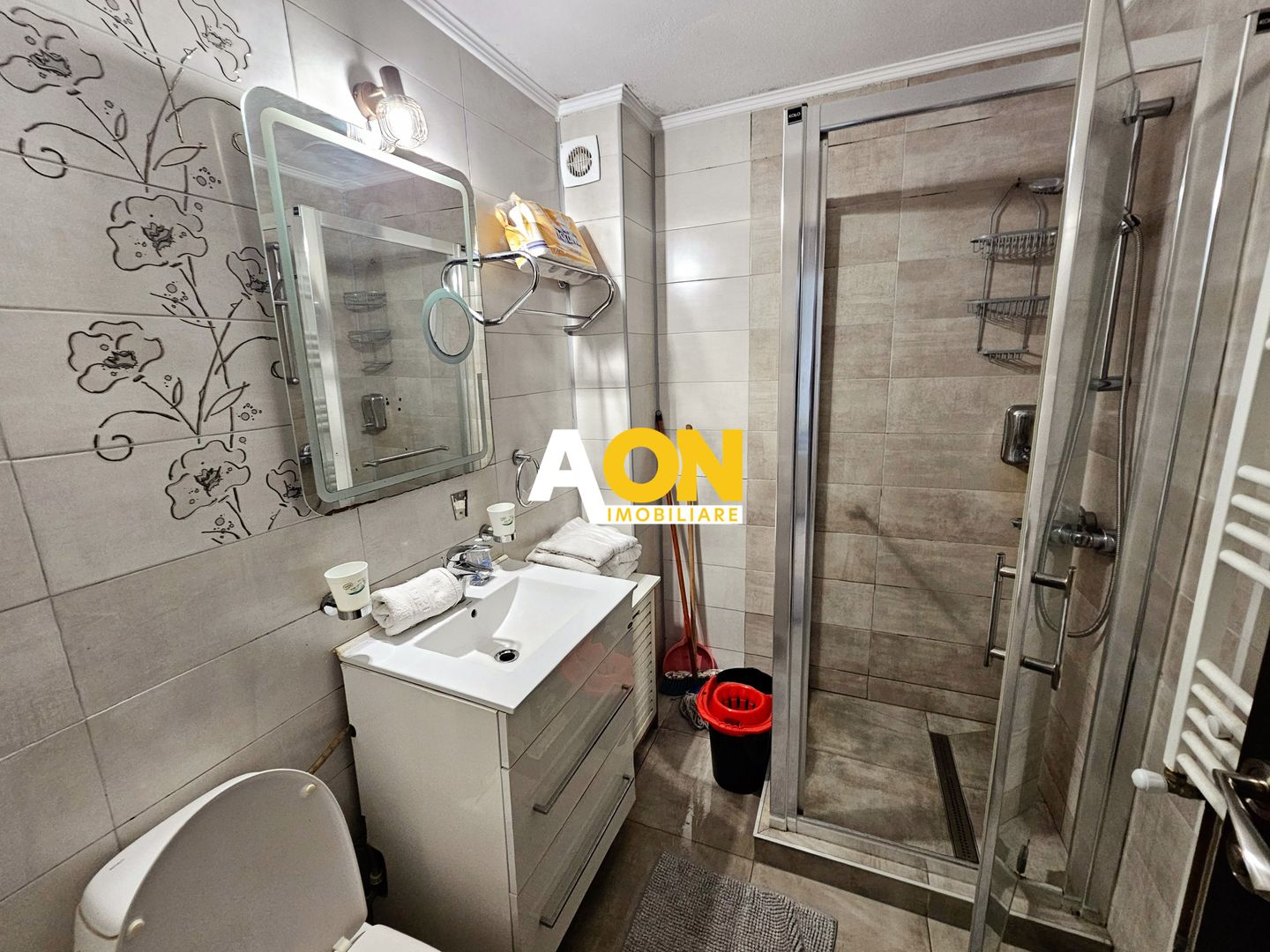 Apartament 3 camere ideal pt. regim hotelier, zona Spital Judetean - Poză 4