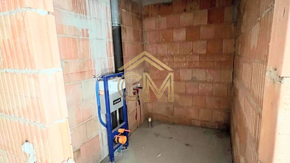 Apartament 1 Camera-Etaj 1-Balcon-Parcare-37MPU - Poză 5