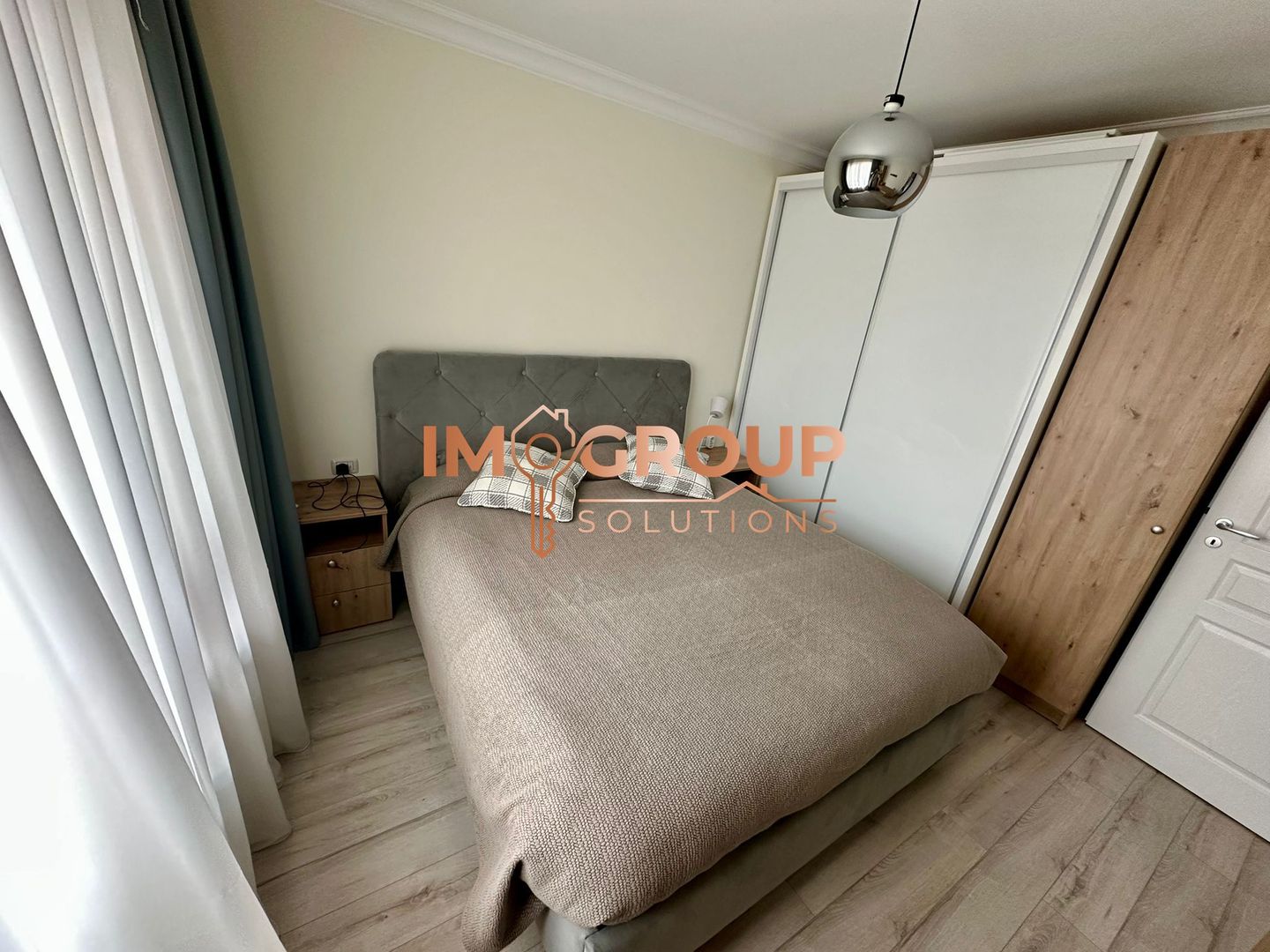 Cug - 2 Camere Decomanat+ Loc De Parcare  - Etaj 1 -Bloc 2022 - Poză 4