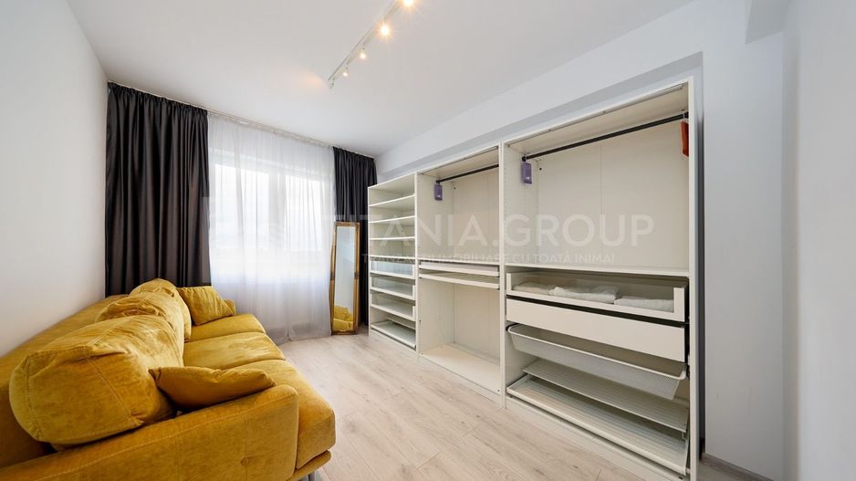 Apartament cu 3 camere, 2 bai, mobilat lux - zona Coresi - Poză 7