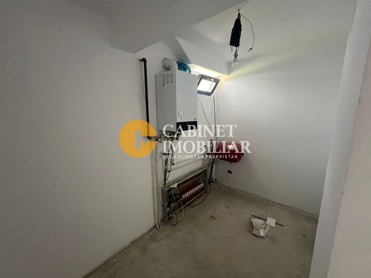 Casa 6 camere 268 MP Valea Lupului - Poză 8