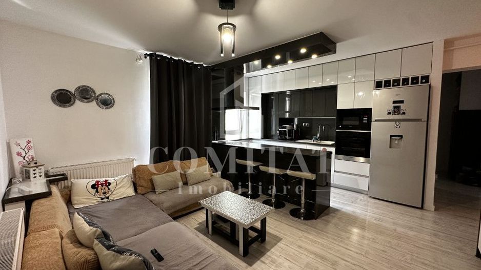 Apartament la cheie | 3 camere | Eroilor - Poză 1