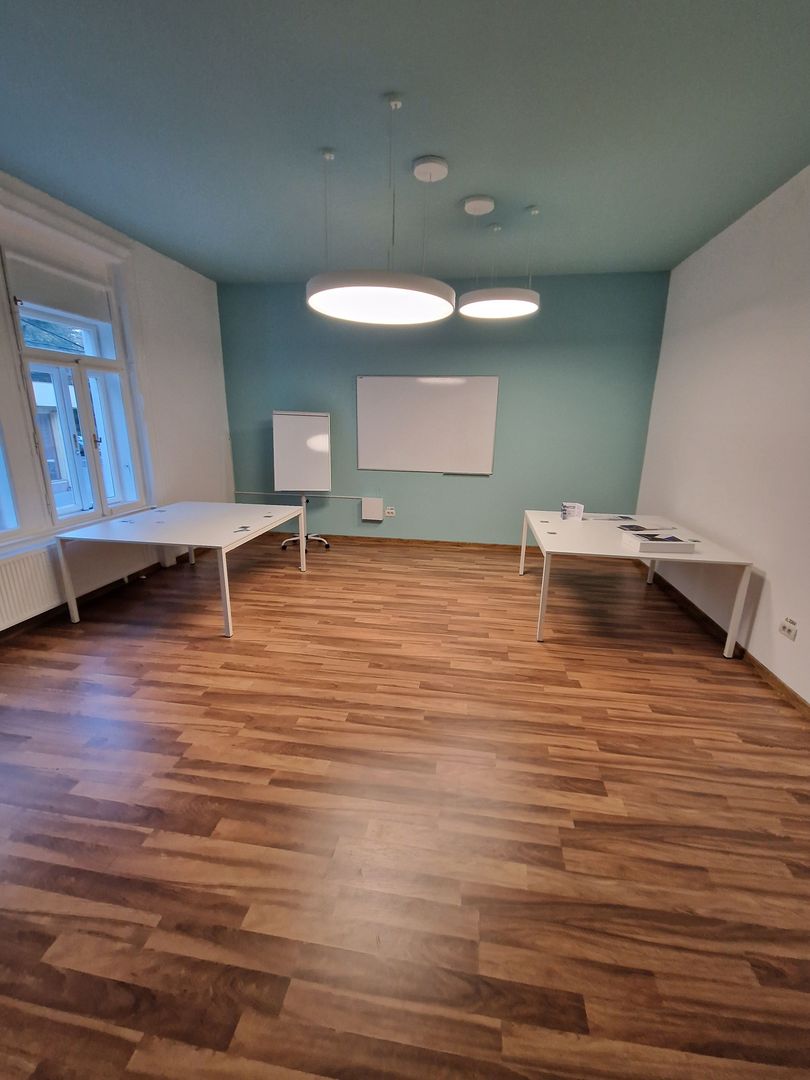 Imobil D+P+1E - 14 camere - Poză 3