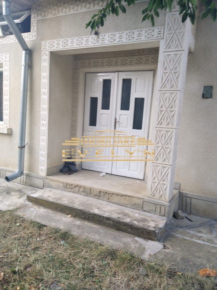 Casă de vânzare – 6 camere – Nicseni - Poză 2