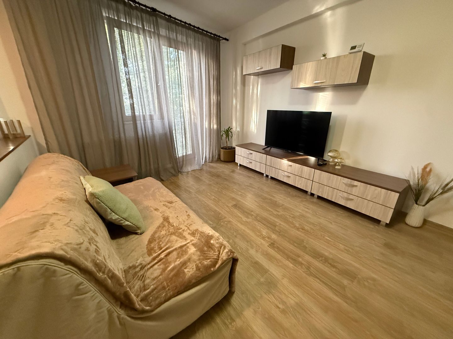 AP. 2 CAMERE- FUNDENI, CAT-FRIENDLY, MASINA DE SPALAT VASE, CENTRALA - Poză 1