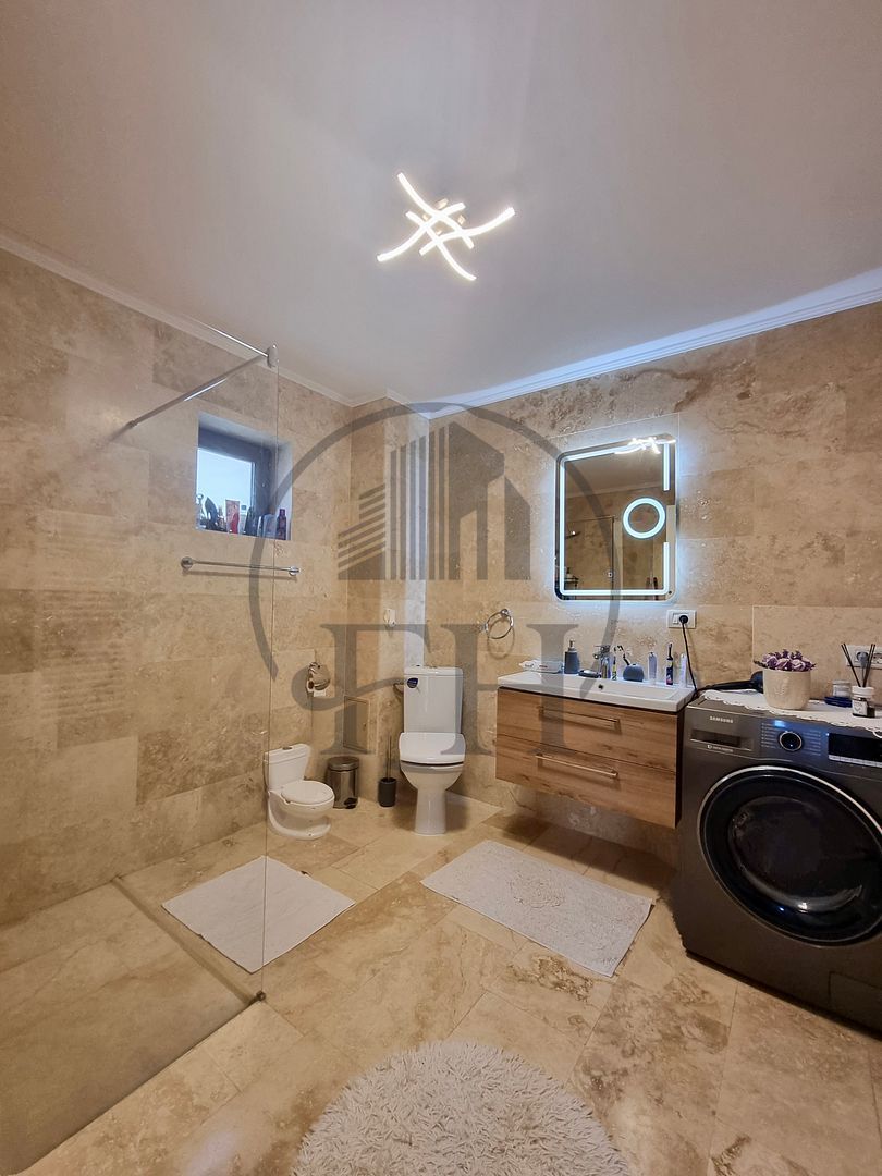 VANDUT/ SOLD - Casa / Vila de vanzare Valu lui Traian - Poză 13