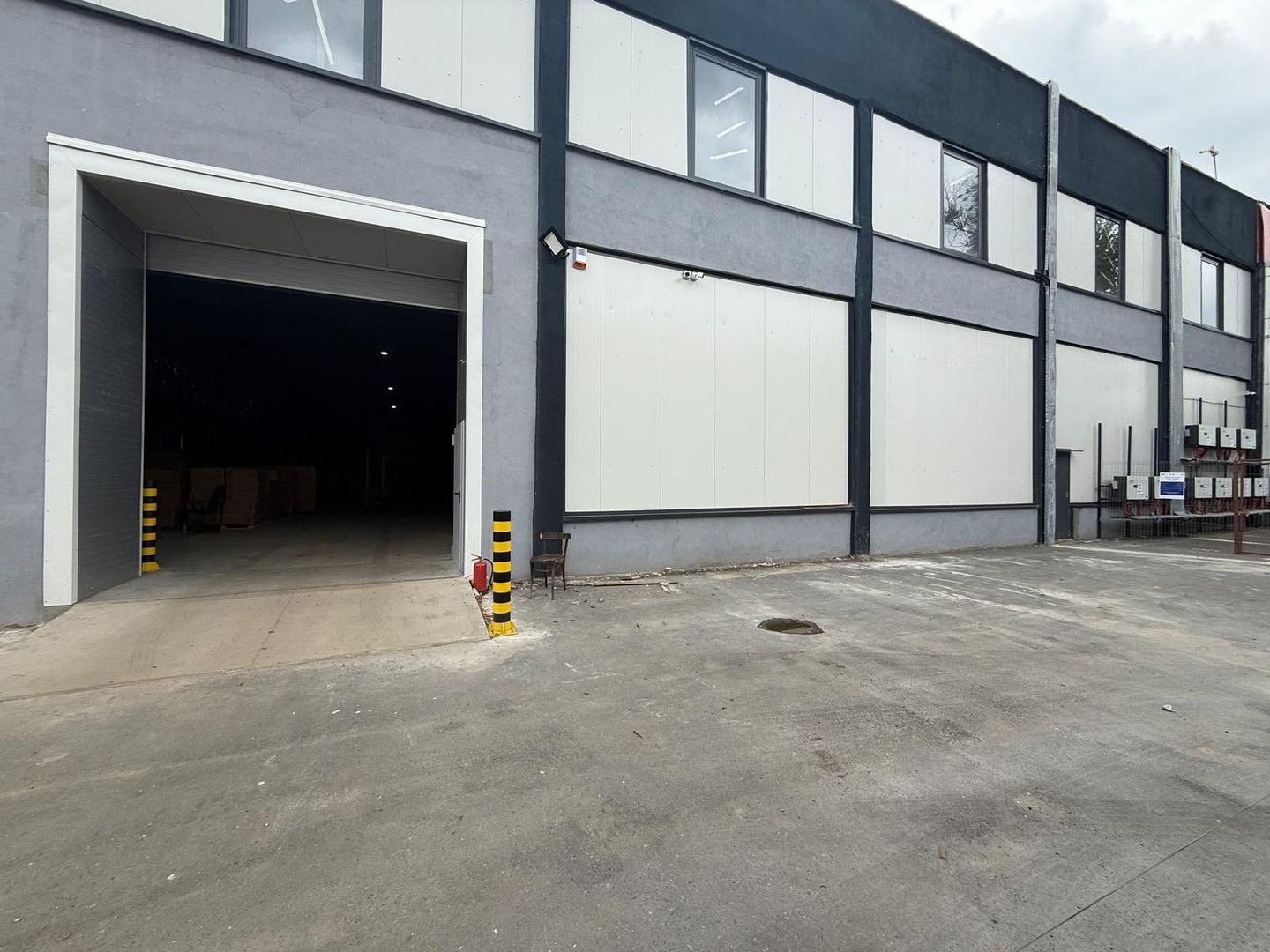 Hală industrială de închiriat – 2.000 mp – București, sector 3 - Poză 9
