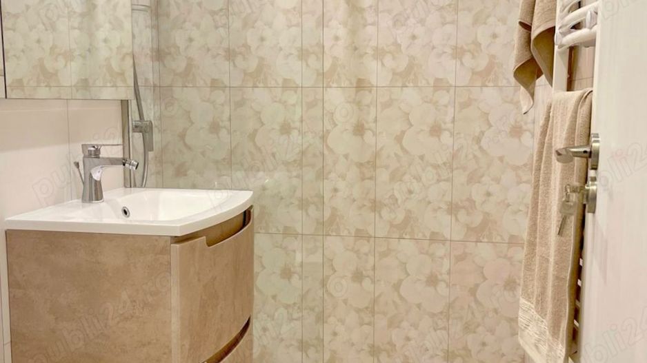 Apartament cu 2 camere, mobilat si utilat nou - zona ultracentrala - Poză 8
