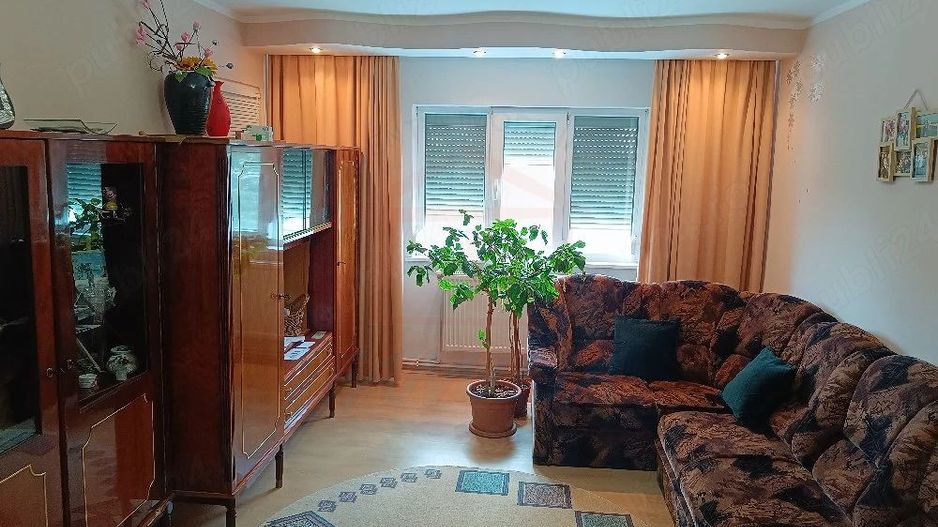 Apartament cu 3 camere | Micro 39C | 75,000 € - Poză 6
