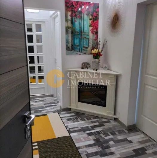 Nicolina- Apartament 2 Camere Decomandat Etaj 3 -Bloc 1984 - Poză 2