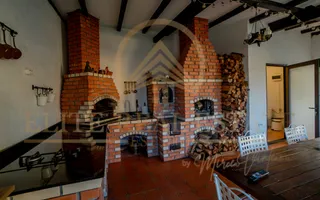 Cumpana - Casa Ideală pentru două familii. - Poză 23