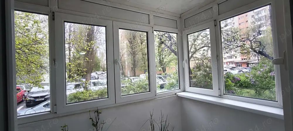 3 camere de vânzare, Titan - Auchan, zonă liniștită L331 - Poză 1