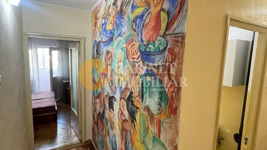 APARTAMENT 3 CAMERE - PODUL DE FIER decomandat - Poză 7