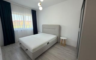 Apartament de închiriat , 2 camere decomandate, cu balcon si parcare - Poză 4