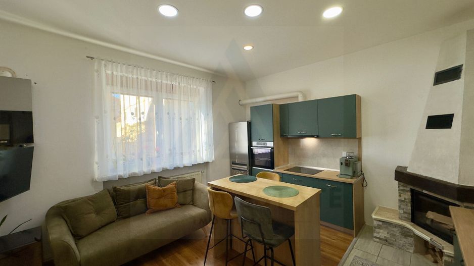 Apartament la casa 76 mp utili terasa curte si pivnita zona Lupeni - Poză 3