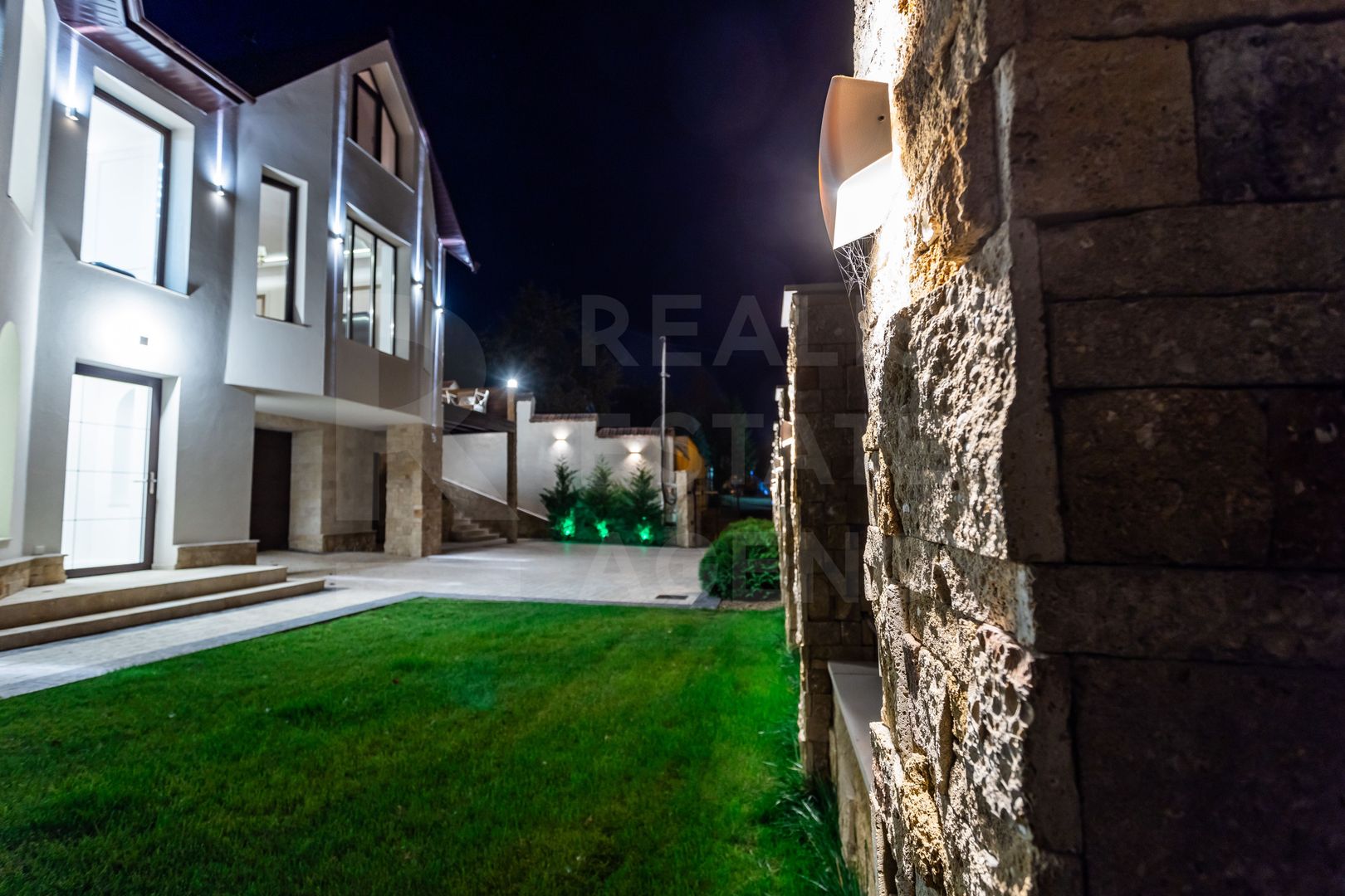 Vânzare,casă, 3 nivele, str. Mărțișor, Telecentru. - Poză 5