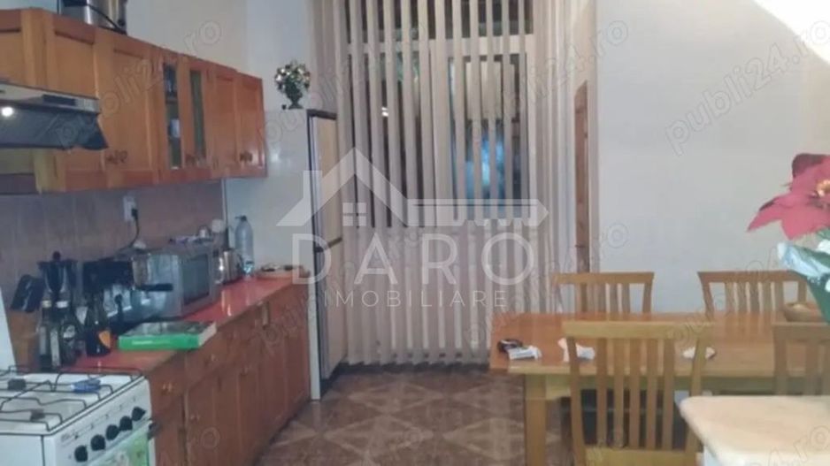 Vand casa in zona Cetatii Tg. Mures - Poză 3