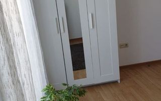 Apartament de 3 camere in Cosmopolis mobilat si utilat, parcare - Poză 4