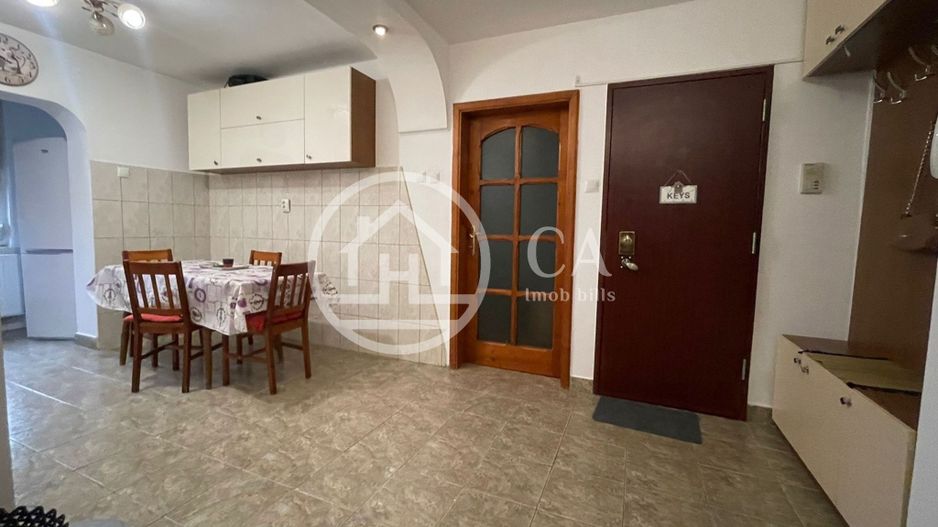 Apartament de închiriat cu 3 camere în Calea Aradului, Oradea - Poză 7