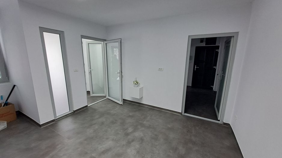 Spatiu Comercial pretabil cabinet medical Cetatii-Torontalului - Poză 15