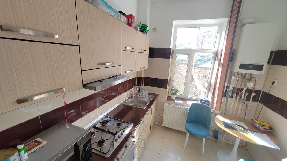 Parcul Carol,imobil versatil rezidential /birouri,parcare si curte - Poză 7