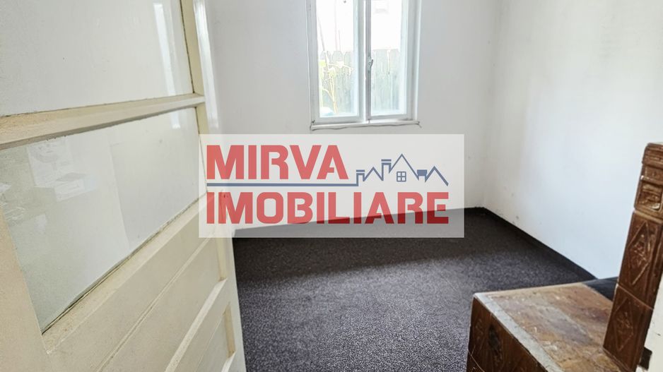 🏠 Casă de vânzare în zona Traian, Ploiești – Potențial uriaș! 🧱 - Poză 41