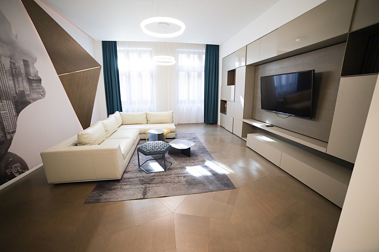 Apartament 3 camere de lux  Centru Istoric, 130mp, 2000Euro - Poză 8