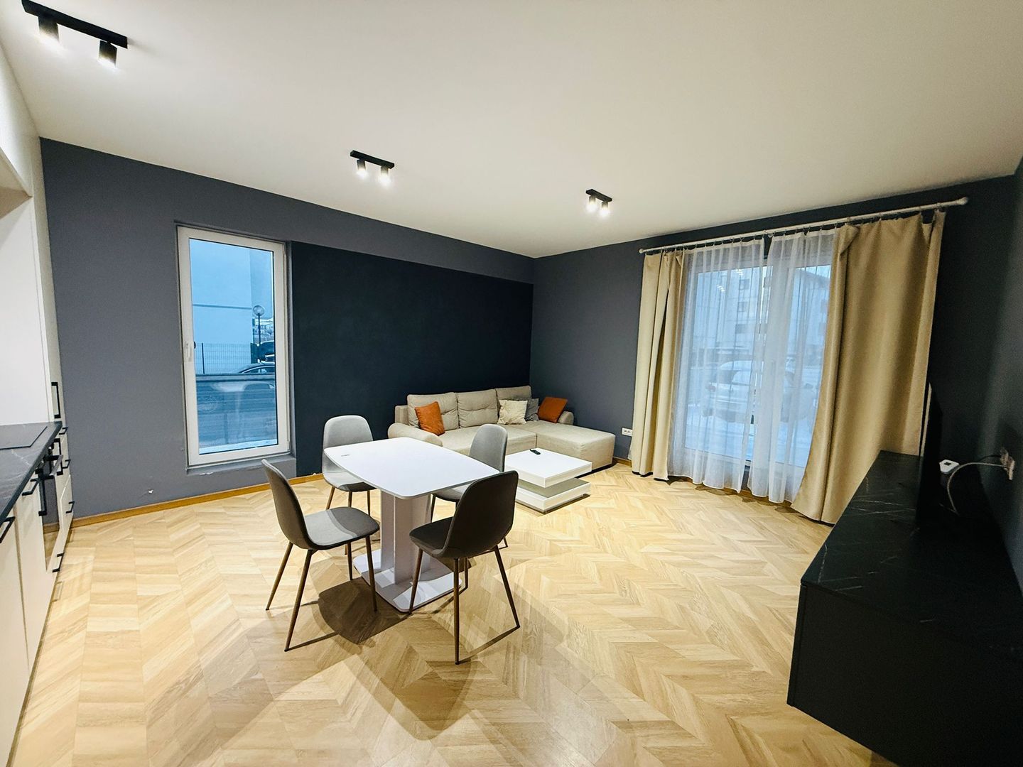 Braytim | 2 Camere | Curte proprie | Mobilat si Utilat - Poză 2