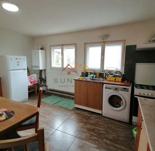 Apartament in vila, 3 camere, centrala termica, liber - Poză 5