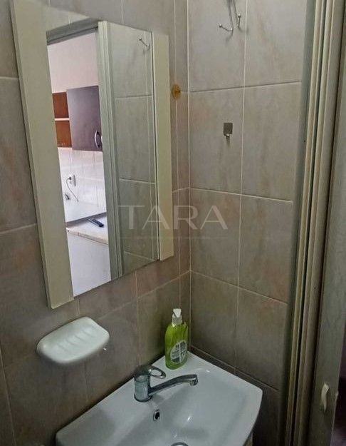 Garsonieră confort 3 – Iris, etaj intermediar - Poză 3